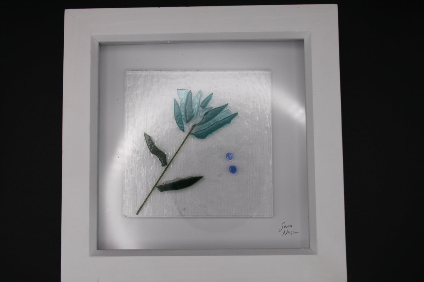 Fused glass flower picture